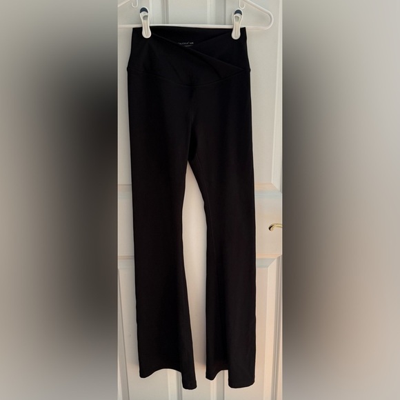 Yogalicious Pants - Yogalicious Lux Willow Crossover Flare Pants Excellent Preloved Medium